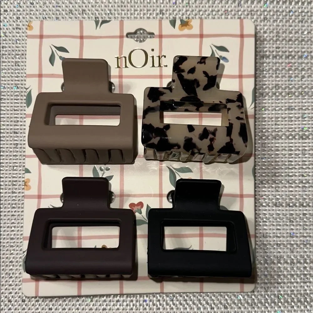 nOir set of four square matte and tortoiseshell acetate neutral hair claw clips